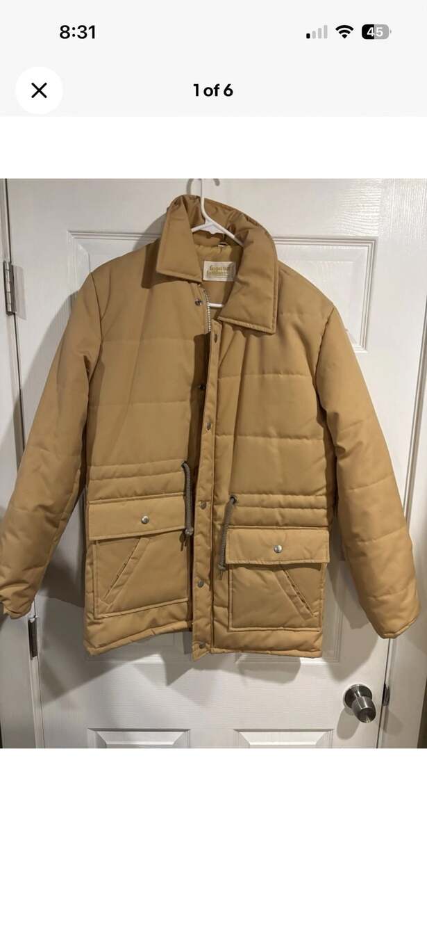 Vintage Fingerhut Fashions Tan Quilted Puffer Jacket with Snap Front and Pockets
